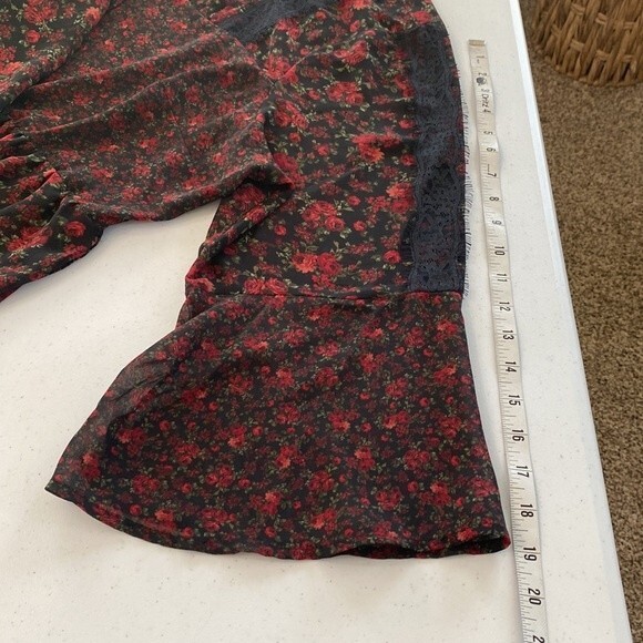 Torrid Dark Floral Print Chiffon Lace Inset Blouse Flare Sleeve Ruffle Tie Neck - Picture 13 of 16